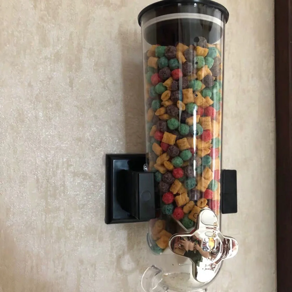 Plastic Sealed Storage Tank Convenient to Use and Easy to Clean for Cereals Corns Grains Beans