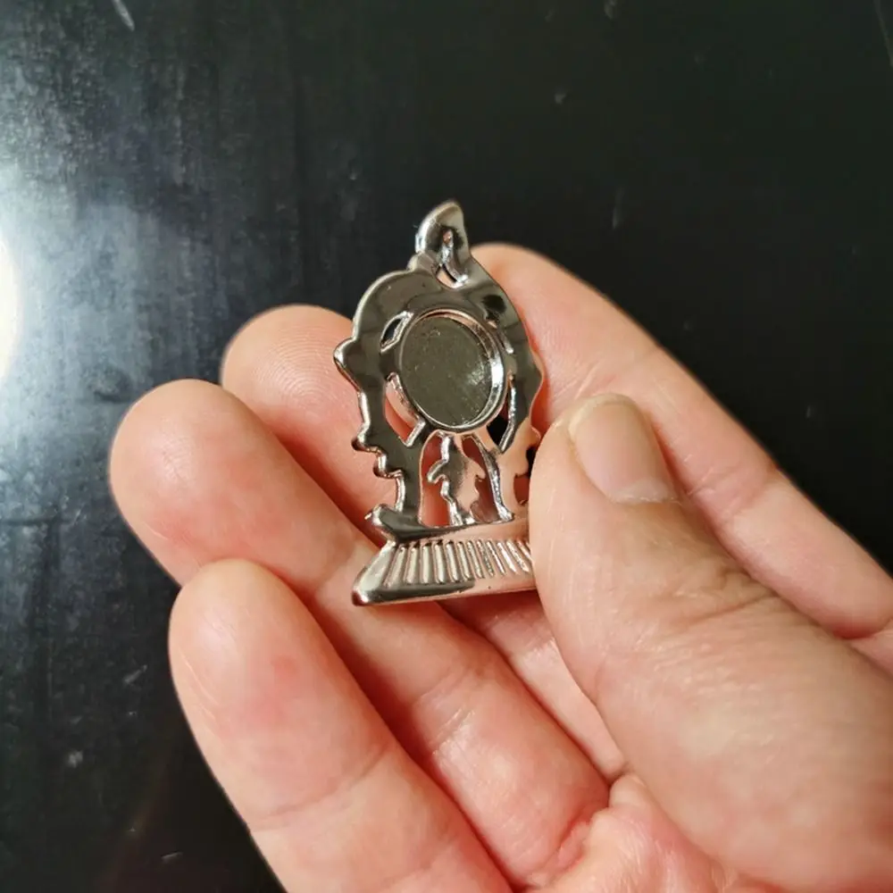 Escala 1:12 despertador 2 cores bolso europeu mini decoração de casa metal casa de bonecas brinquedo em miniatura decoração de casa de bonecas