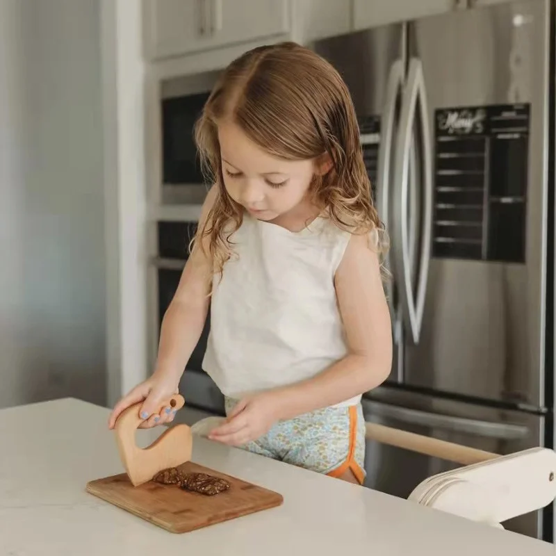 Mini cuchillo Montessori de madera para niños pequeños, cortador de verduras y frutas, picador de roble, juguete seguro