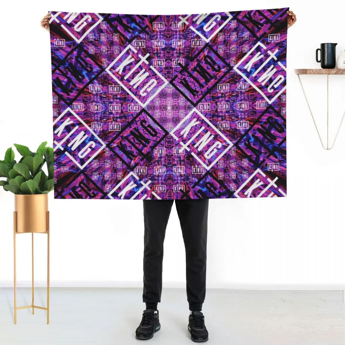 

Sullivan King Kaleidoscope Logo Merch Throw Blanket Soft Comfort Blanket for Reading Watching TV