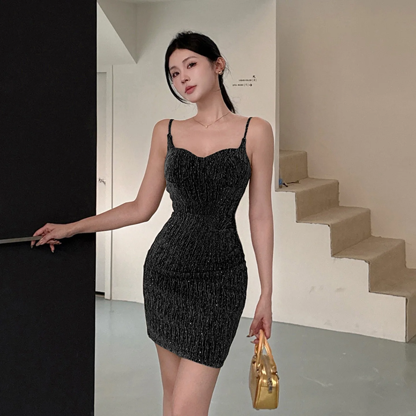 Mini Robe moulante noire Vintage ornée de strass, col licou, Sexy, Slim, tenue de Club, Robe de soirée courte, Robe de bal