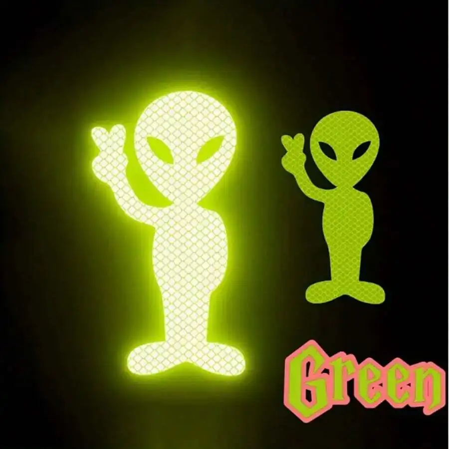 Alien Peace Sign High Reflective Sticker, Maintain Distance Car Decal Suitable For Windows, Bumpers, Outdoor Use, Cars,