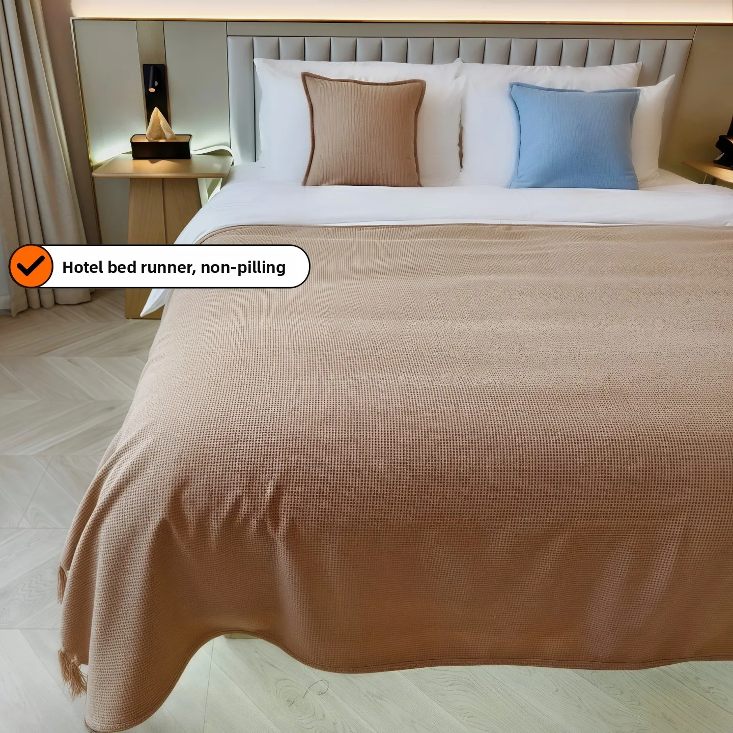 

Декоративное покрывало-полотенце для кровати и дивана Original Wood Sle Hotel, для гостевых домов и отелей