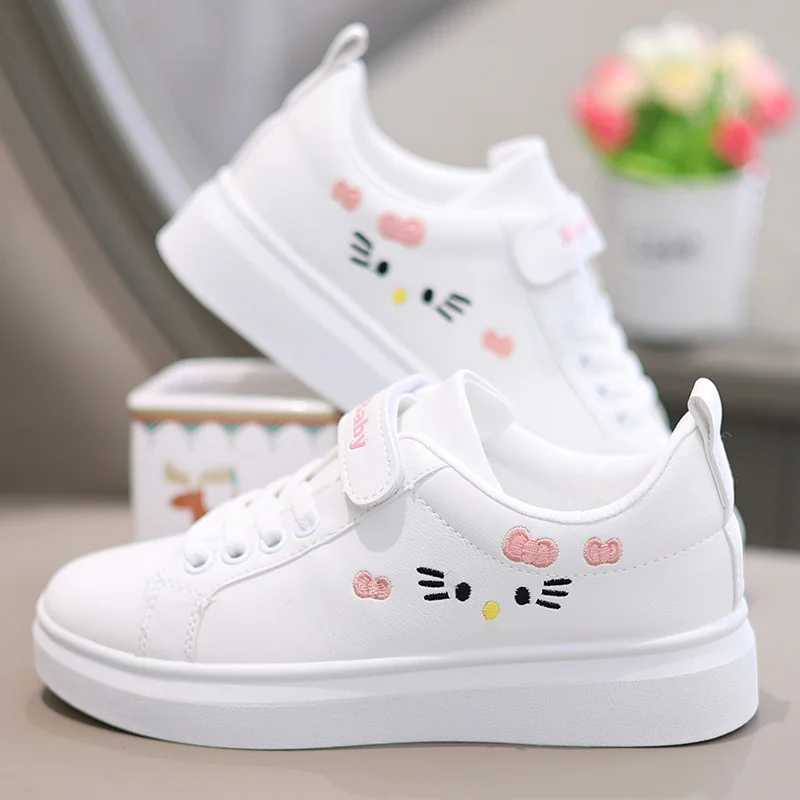 Hello Kitty Shoes Sanrio Kuromi Cinnamoroll My Melody Children Shoes Soft Bottom Anti-Slip Comfortable Sneakers Gift for Girls