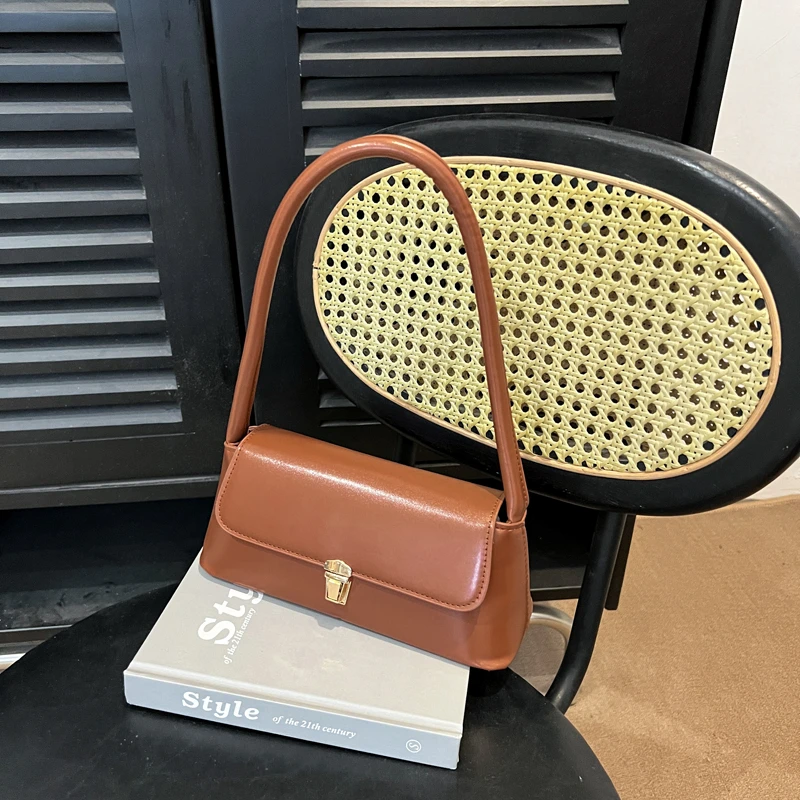 

Fashion Women Handbag Solid Color Glossy PU Shoulder bag Buckle Decor Large Capacity Shoulder Bag For Commuting