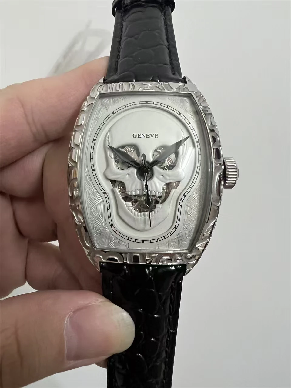 

2026FRANCK Mens Fully Automatic Mechanical Watch - High Quality Leather Strap with Skull Dial - Business and Sports Design