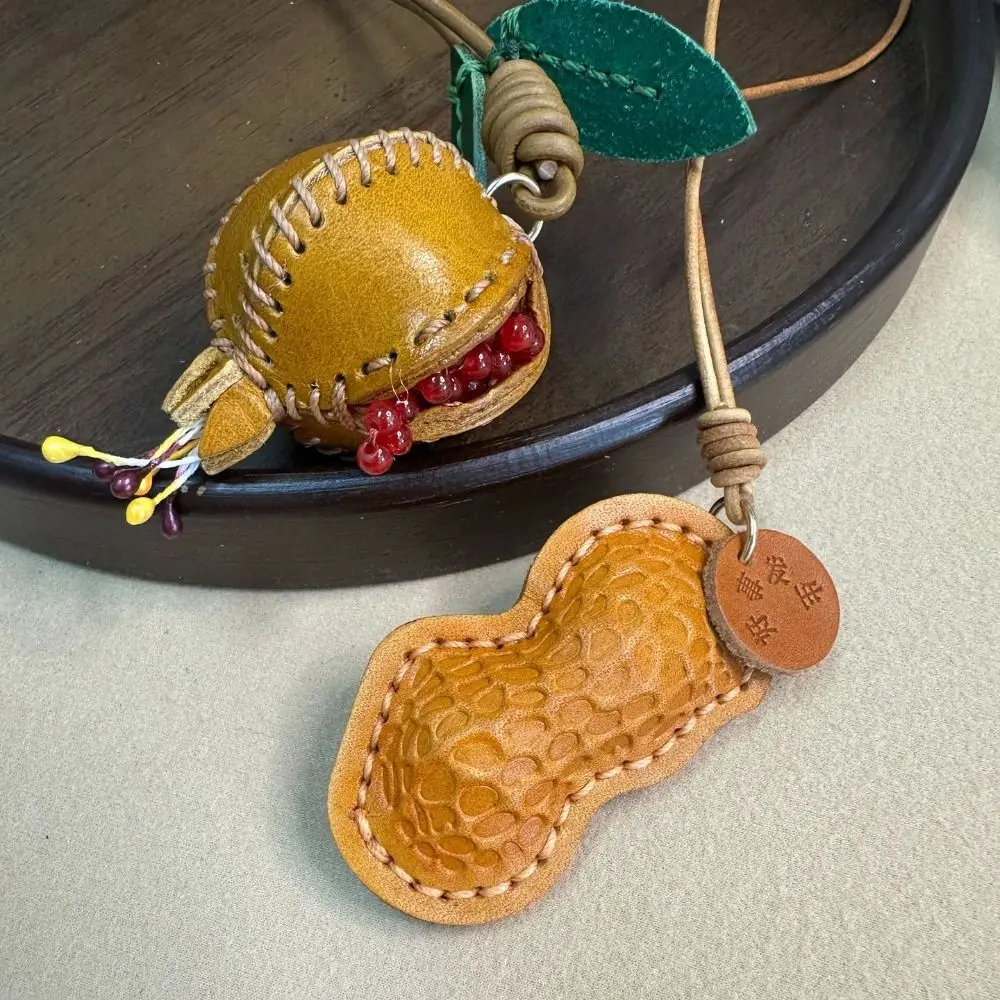 

Trendy Hanger Pomegranate Fruit Pendant Car Keyring Cartoon Leather Keychain Creative Fashion Bag Pendant Car Accessory