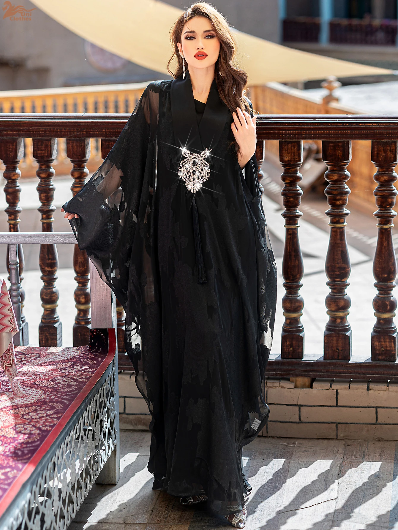 Di lusso Ricamato Nero Jacquard Nappe Abaya Elegante Abito Donna Abito Musulmano Dubai Caftano Kimono Kebaya Marocain Femme Caftano