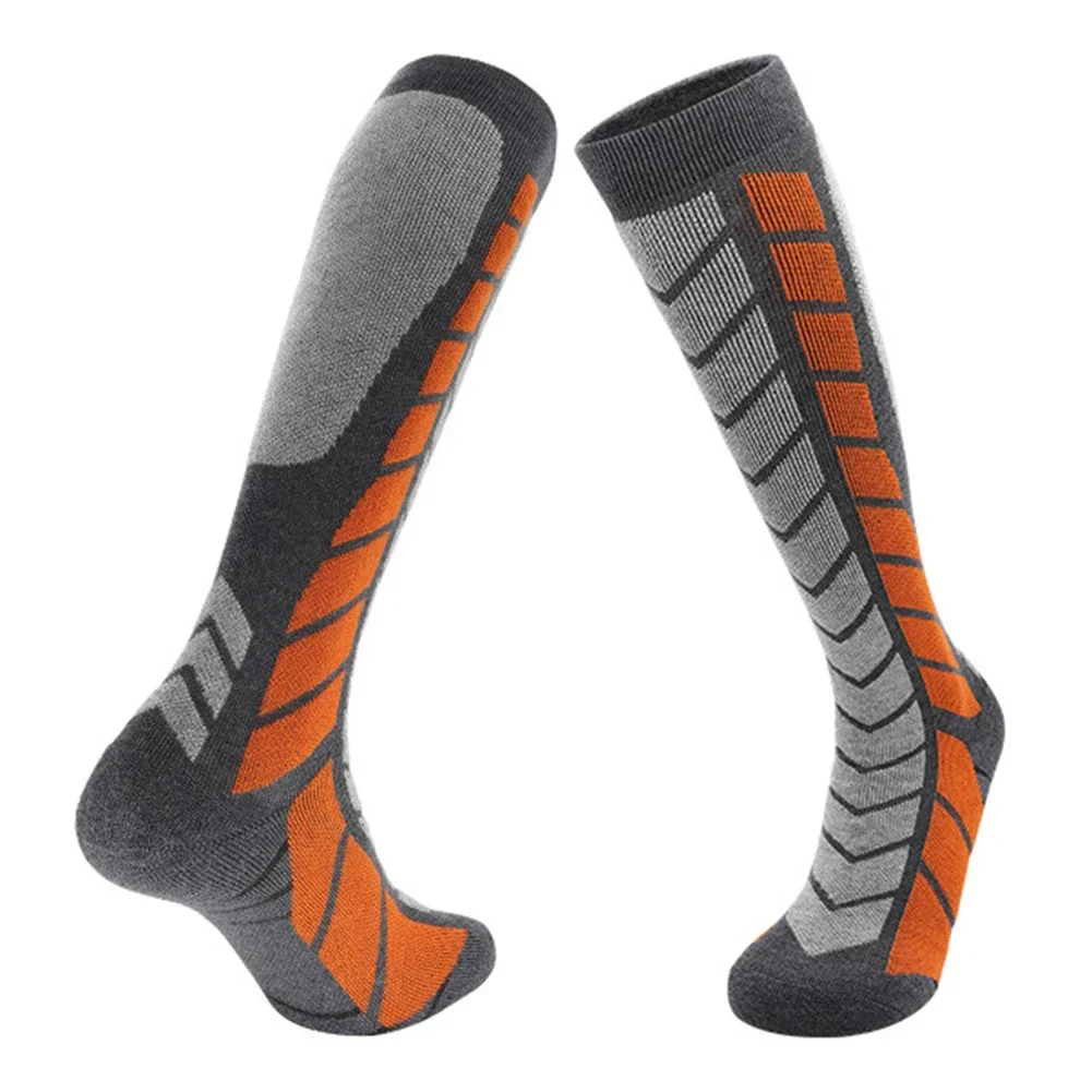 

Comfortable Fit Skiing Winter Sports Professional Ski Socks Three-dimensional Heel Cushioning Warm Terry Socks