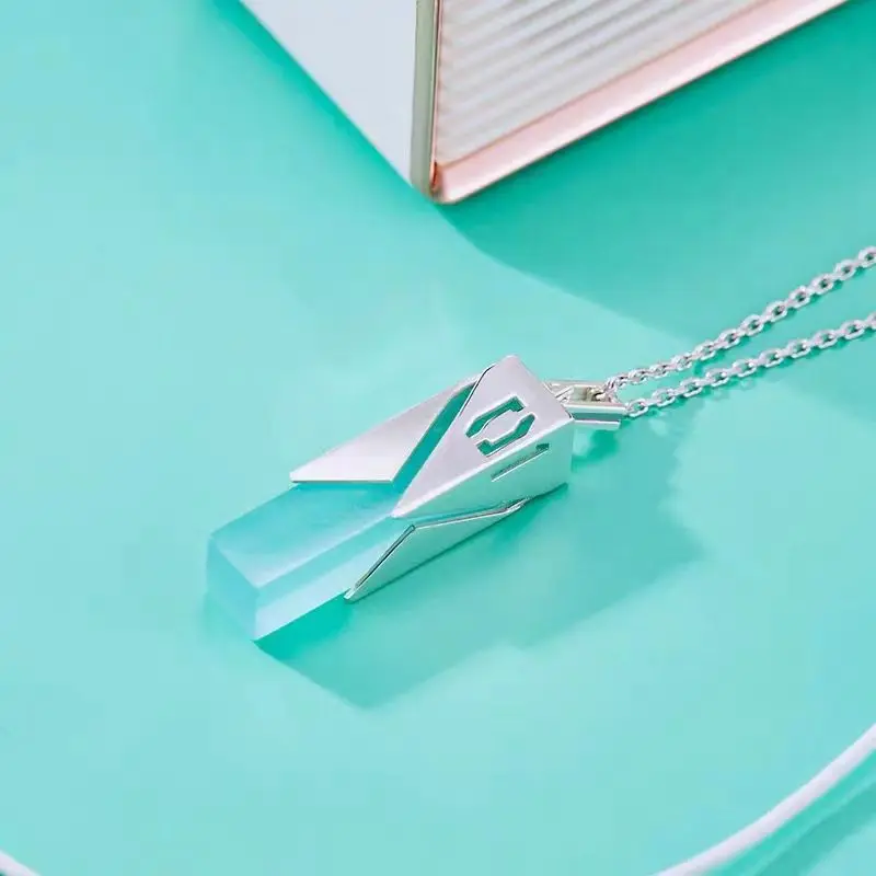 Hatsune Miku Necklace Cartoon cute style Fashionable and Personality Creative and good-looking Exquisite Couple Necklace Gift