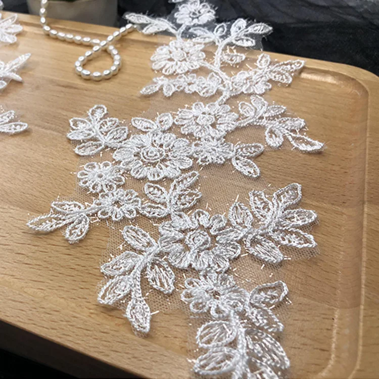 Gaun Pengantin Renda Tulang Mobil DIY Perhiasan Bunga Putih Bordir Renda Potongan Renda Bunga