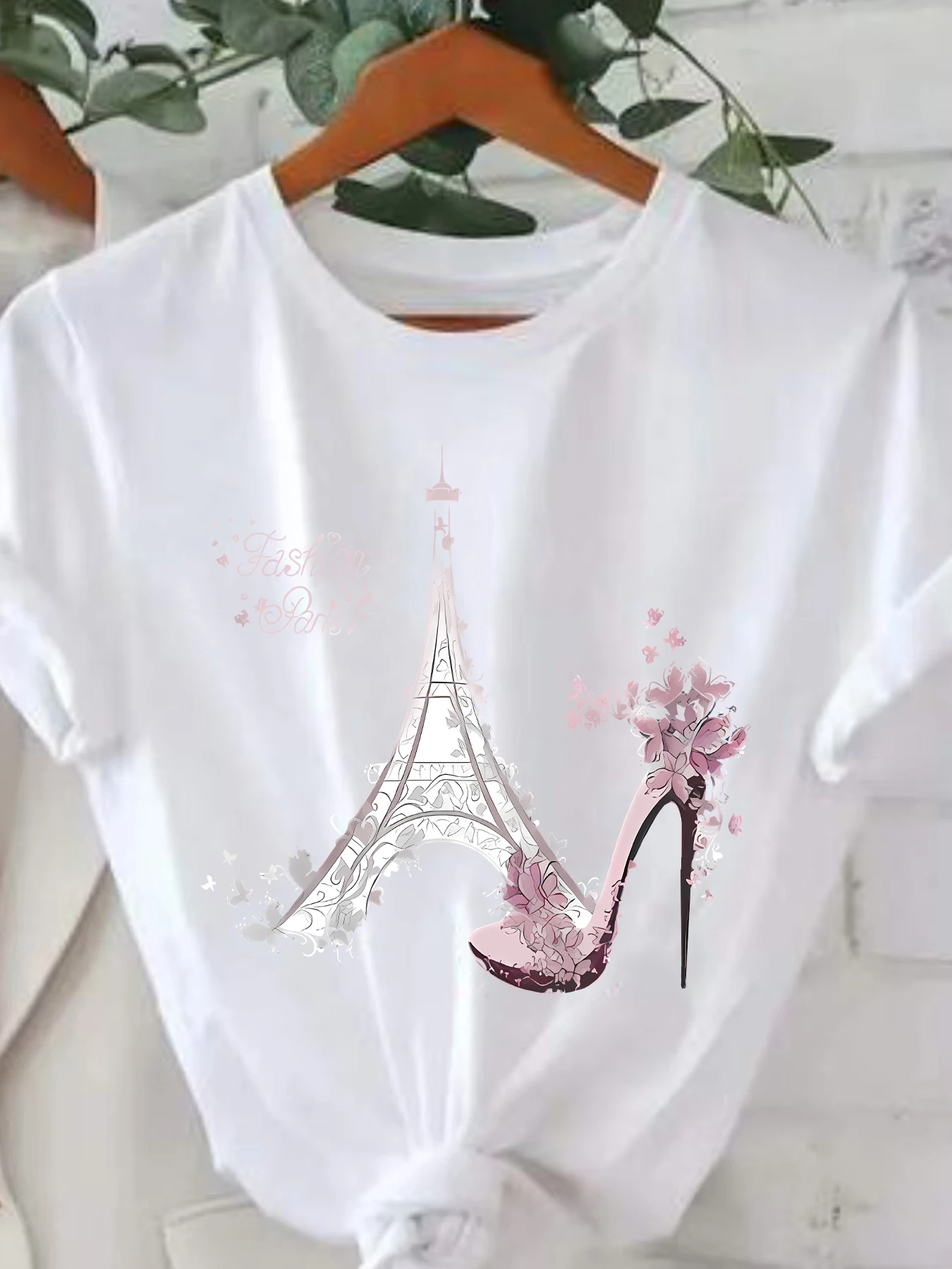 

High heels and Eiffel Tower Plus size women's round neck short sleeve T-shirt with elastic half sleeves and trendy prints