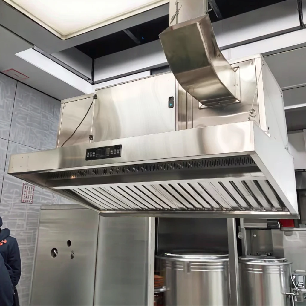 Customized 1.5M Stainless Steel New 98%Efficiency Smoke Filter Commercial Kitchen Exhaust Range Hood for Hotel