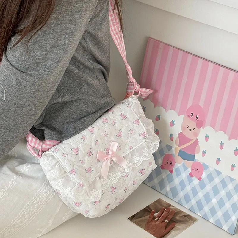 

Pink Rose Sweetheart Crossbody Bag for Womne High Value Cute Fresh Floral Lace Phone Bag for Girls Storage Purse Case