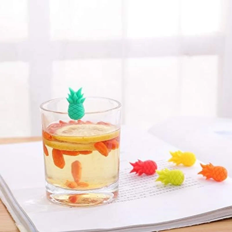 Reusable Silicone Wine Glass Charms Drink Marker Pineapple Tag Glass Identifiers for Bar Party Cocktail Champagne