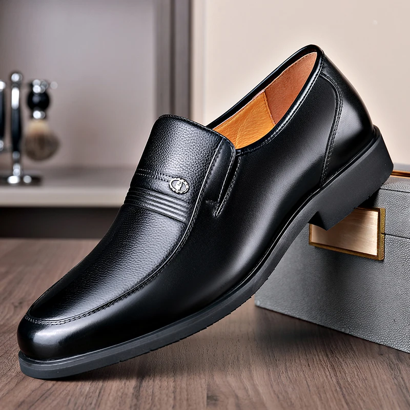 

Платье кожаные туфли мужской головной слой из воловьей кожи