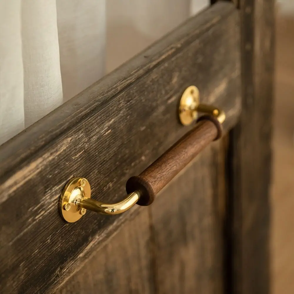 خشب متين خشب الجوز مقبض ضوء قاعدة نحاسية فاخرة مقبض نحاسي ديكور عتيق مقابض أبواب عتيقة عالية الجودة