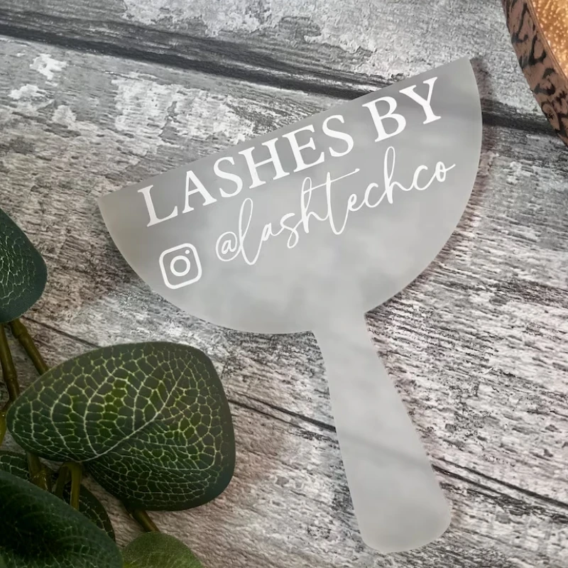 lash pictures,Lashes by,lash extensions,Lash artist gif,salon decor,beauty room,eyelash,Hairdresser,nails,business logo