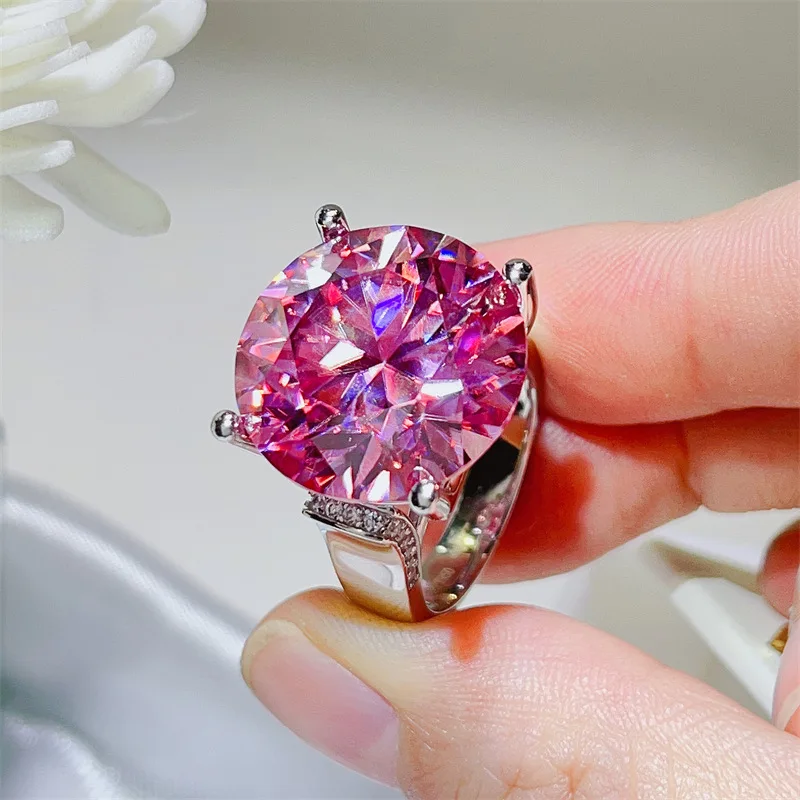 

Solitaire Big 20Ct Pink Moissanite Diamond Ring 925 Sterling Silver Party Wedding Band Rings for Women Men Engagement Jewelry