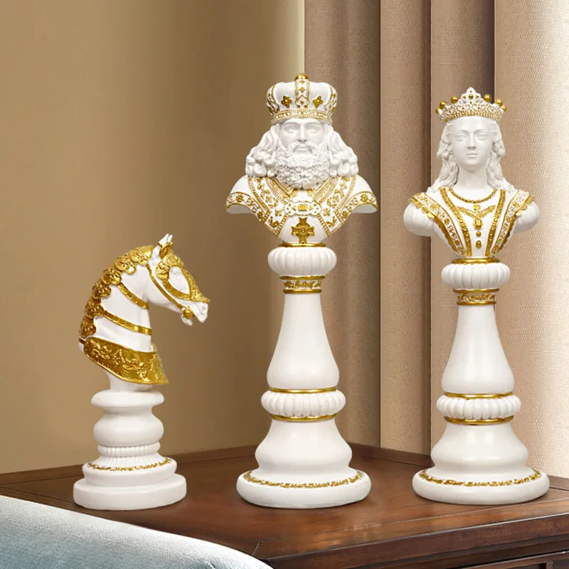 Resin Statue Chess Figurines King Queen Knight Chess Sculpture Ornaments Resin Chess Pieces Board Chessmen Modern Home Decor