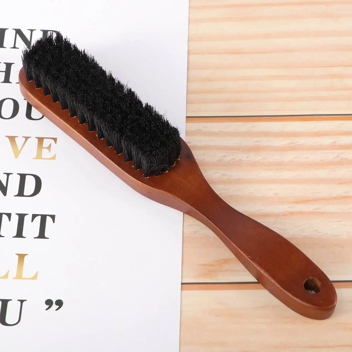 escova-para-barba-masculina-–-escova-profissional-de-cerdas-de-porco-com-cabo-de-madeira-para-modelar-e-cuidar-da-barba-portatil