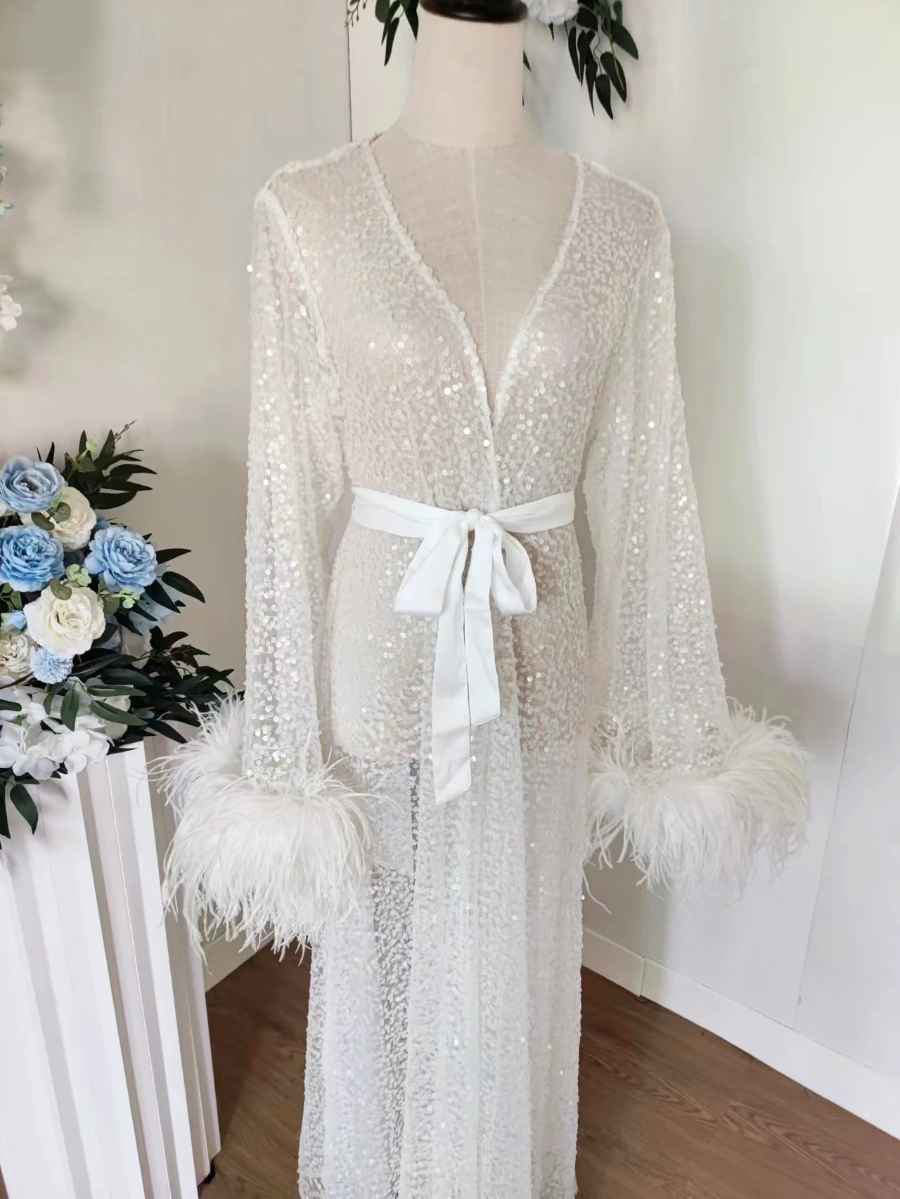 Luxury Rhinestone Feather Sequin Robe Floor Length White Bridal Robe with Max Feather Sleeve Beads Shawl Collar Bridal Wedding