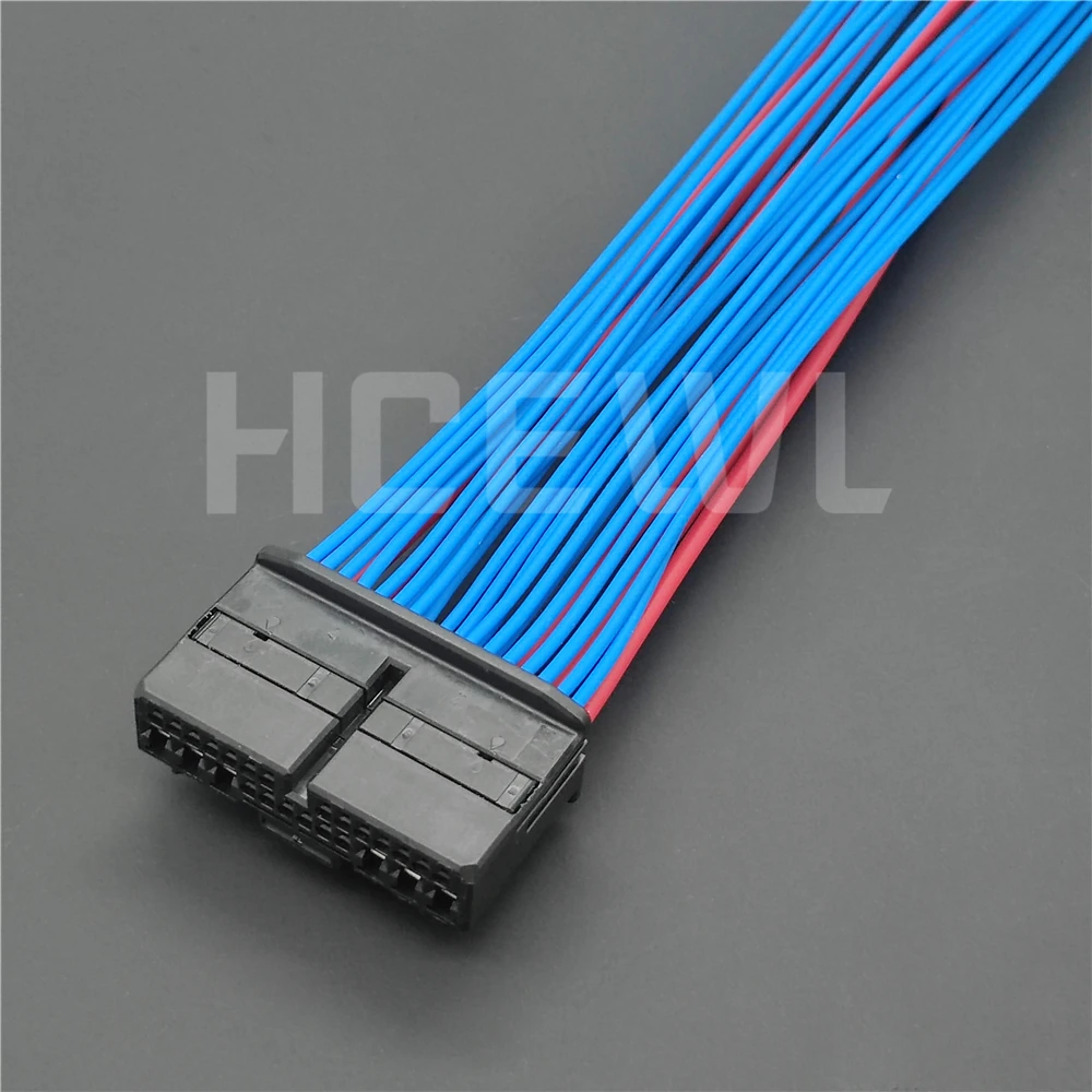 High Quality original automotive parts: factory car connectors,  wiring harness plugs  82824-12510 26PIN