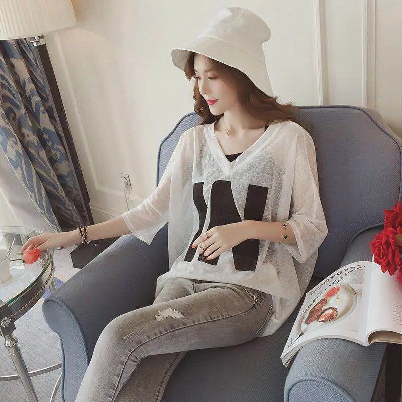 Large size women's T-shirt 2024 new summer Korean version loose V-neck top+tank top two-piece casual short sleeved set