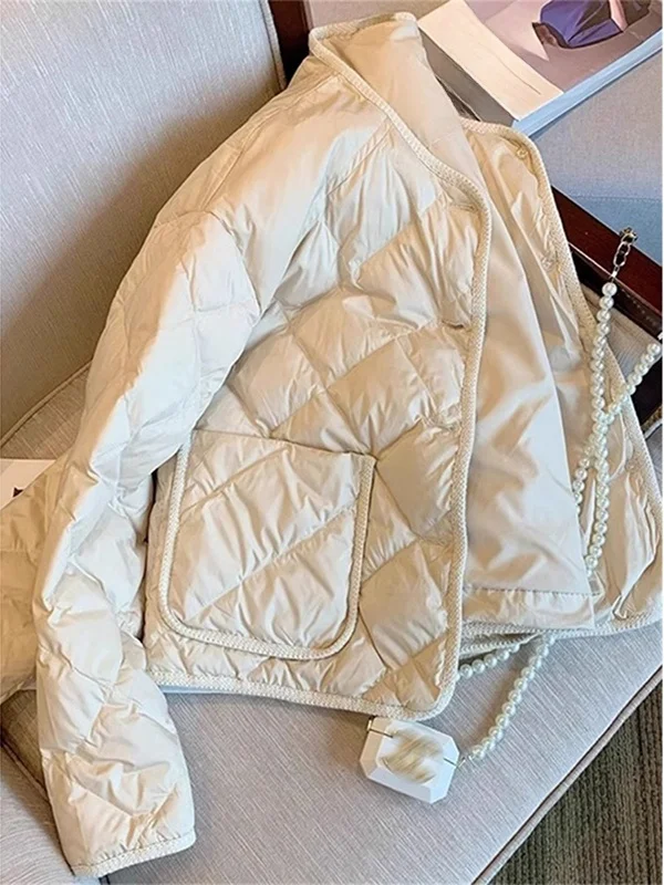 Fashionable Thickened Warm Cotton Jacket 2026 New Design Small Audience Design Sense Korean Style V-neck Long Sleeve Coat