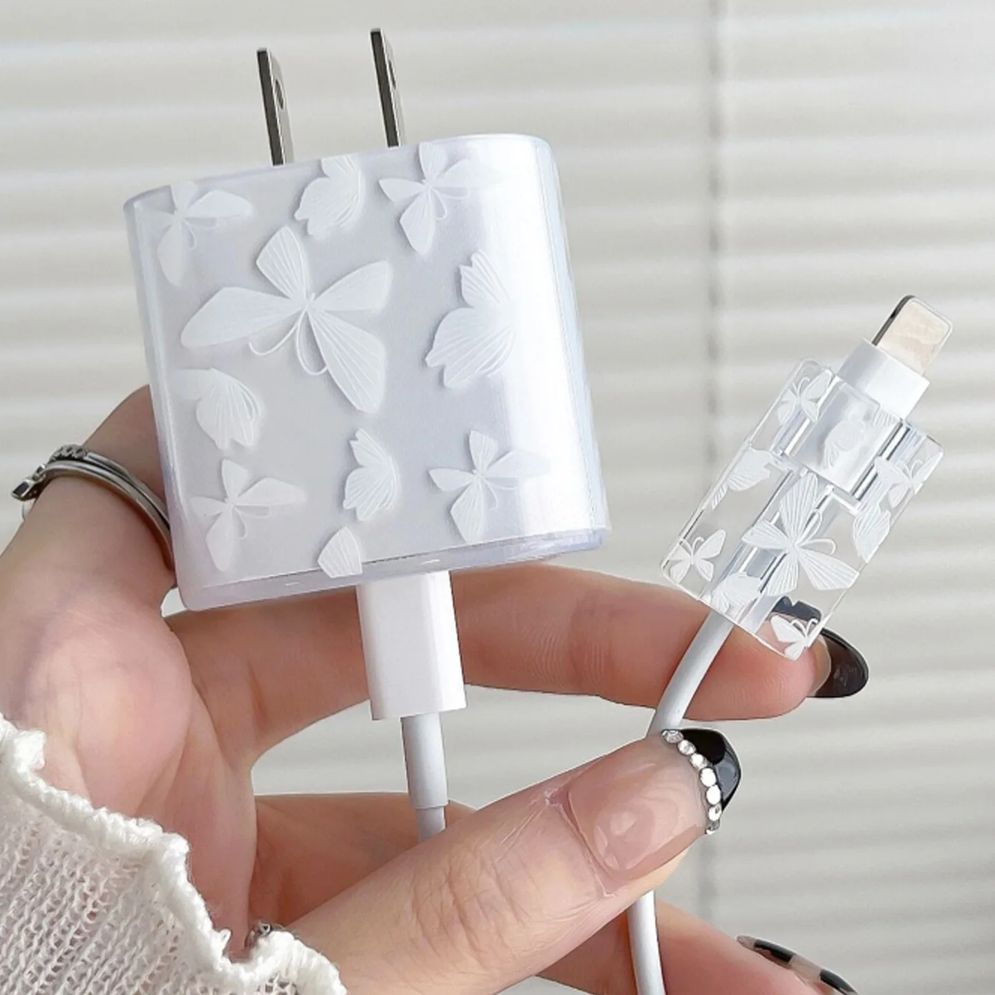 Cute Butterfly Charger Protective Cover Suitable for iPhone Models 12 13 14 15 Supports 18W 20W Fast Charging 3pcs set