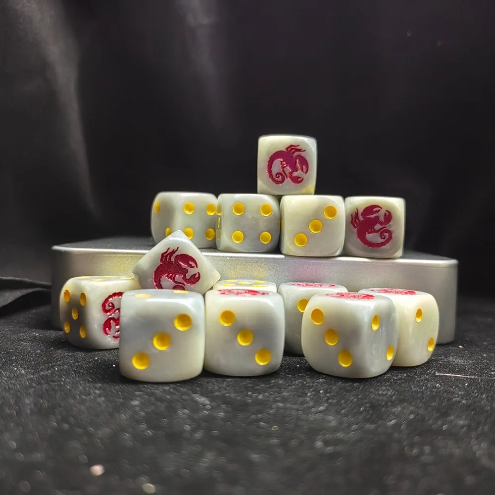 10PCS/20PCS Warhammer 40K Red Scorpions Dice D6 White Pearl Scorpion Symbol Tabletop Wargaming Collectible Game Dice
