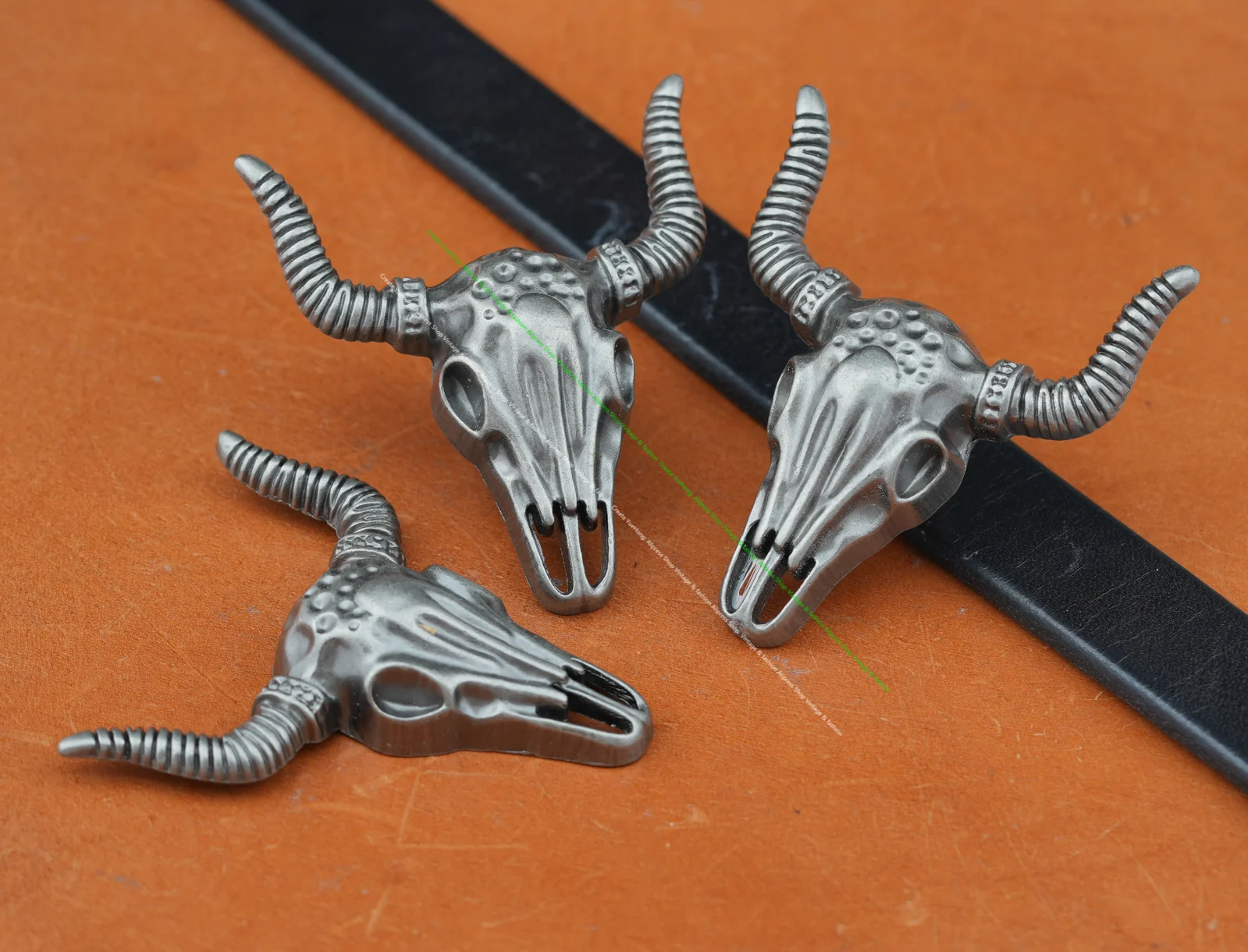 10x50*43mm Punk Biker Antik Silber Western Bull Head Longhorn Leder Craft Gürtel Zubehör Sattel Concho Knopf Schraube zurück – Detail 6