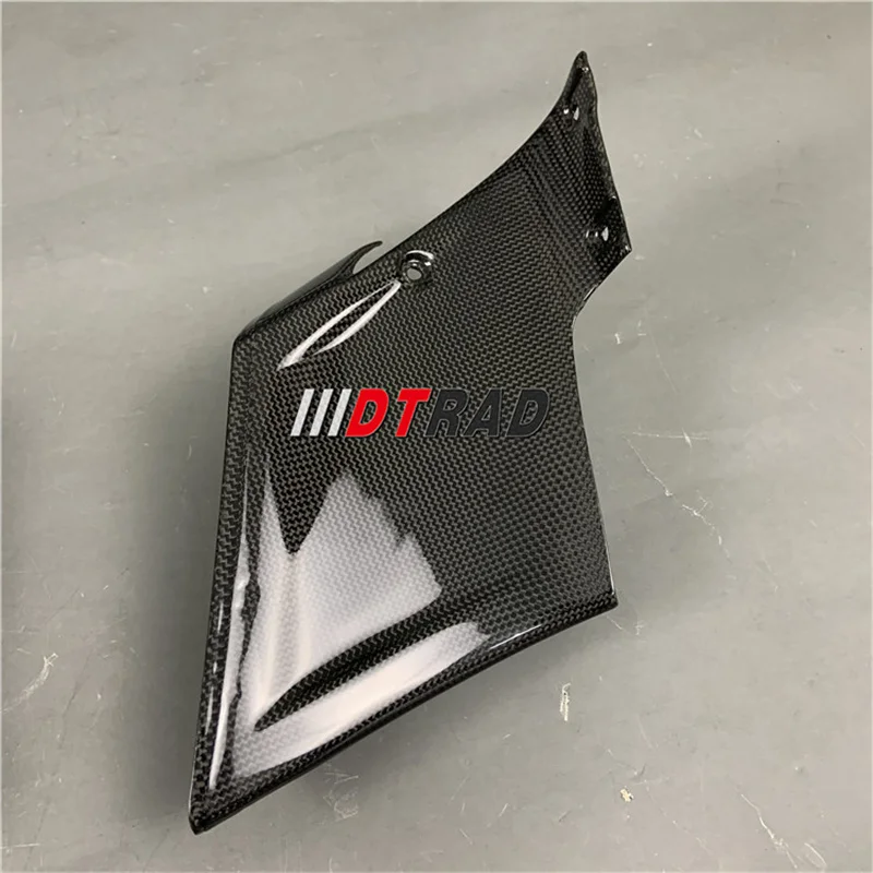 Real Carbon Fiber For Ducati Diavel 1260 \\S 2019 2020 2021 Motorcycle Air intake network Liner Panel Fairing