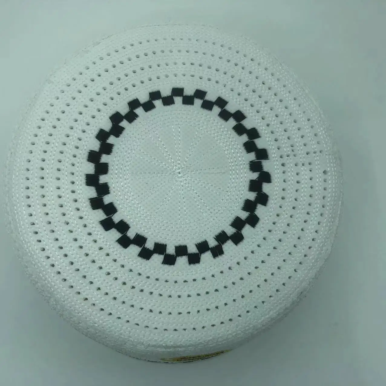 Moslim Caps Voor Mannen Kleding Belastingproducten Kalkoen Gratis Verzending Gebed Mesh Joodse Hoed Kippa Islamian Kufi Topi Borduurwerk 03267