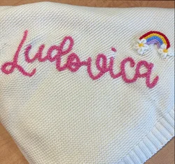 Cobertor de bebê personalizado com nome, cobertor de bebê de malha macia personalizado com padrões bordados à mão, chuveiros, berçário recém-nascido