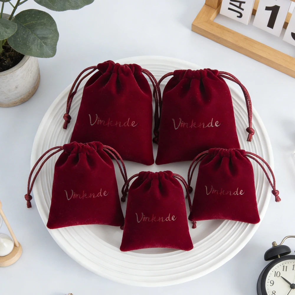 

Bulk Custom Logo New Jewelry Drawstring Bags Velvet Gift Bags Jewelry Pouches Wedding Favor Snak Candy Christmas Packaging Sack