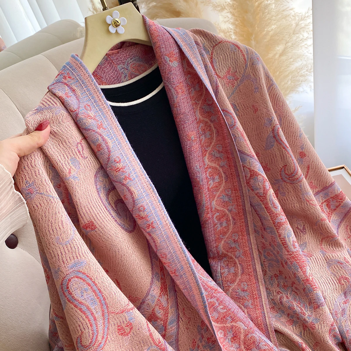 Luxuriöser Winter-Damen-Kaschmirschal – bedruckter, mit Quasten bestickter Schal, warmer Pareo-Umhang und eleganter Poncho – Detail 27