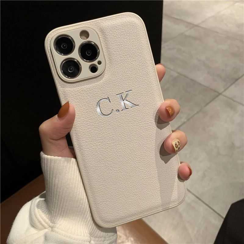 Luxury Leather Personalized Name Case For iPhone 16 15 14 13 12 11 Pro Max Customized Initials Letter DIY Cover 15 16 Pro Max
