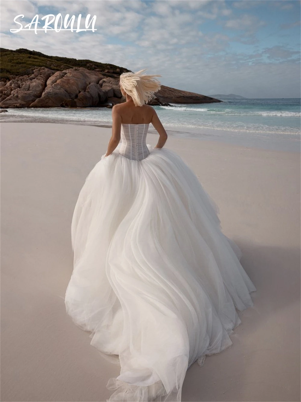 Chic Tulle Strapless Bride Dress, Women's Customized Wedding Dress Pleated Details Beach Bridal Gown Plus Size