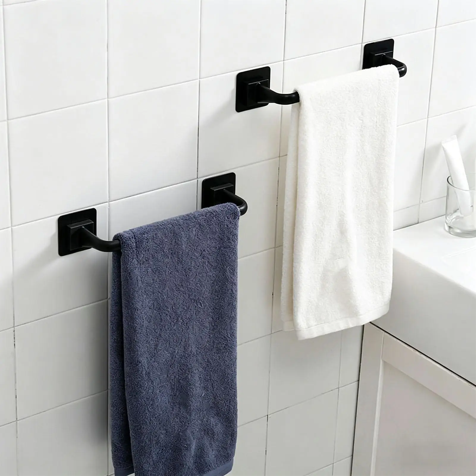 

Towel Racks for Bathroom Modern No Drill Suction Cup Bathroom Towel Holder Wall Rack for Indoor Home Cabinet Door Shower Toilet