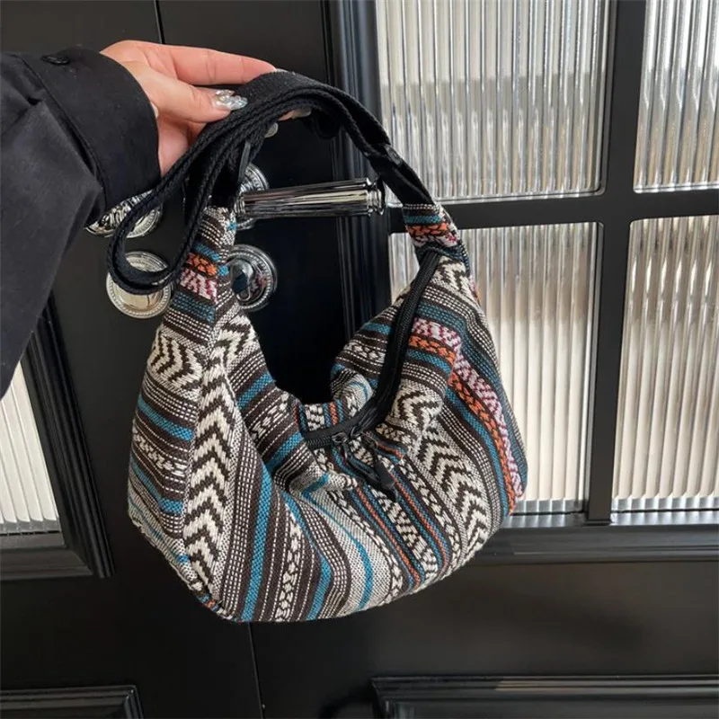 Umhängetasche im Tribal-Stil, faltbare Umhängetasche mit Reißverschluss, gestreiftem Muster, handwaschbares, lackiertes Futter mit Flaggenmotiv – Detail 24
