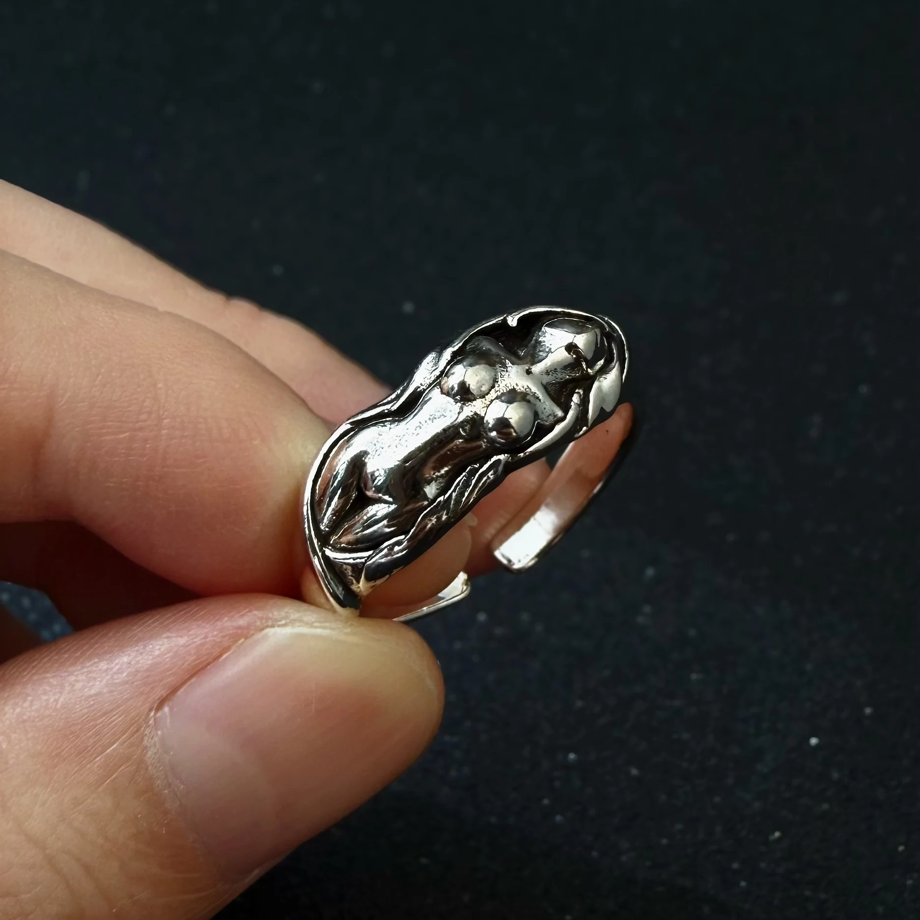 Retro The Nude Body Adjustable Open Ring For Men Punk Gothic Edgy Silver-plated Brass Jewelry Vintage Accessories Creative Gift
