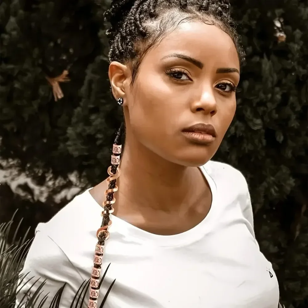 28 قطعة/المجموعة/مجموعة وصلات شعر مستعار، ضفائر قذرة، إكسسوارات خاصة، وصلات شعر مضفرة، حلقات منقوشة مجوفة، أبازيم