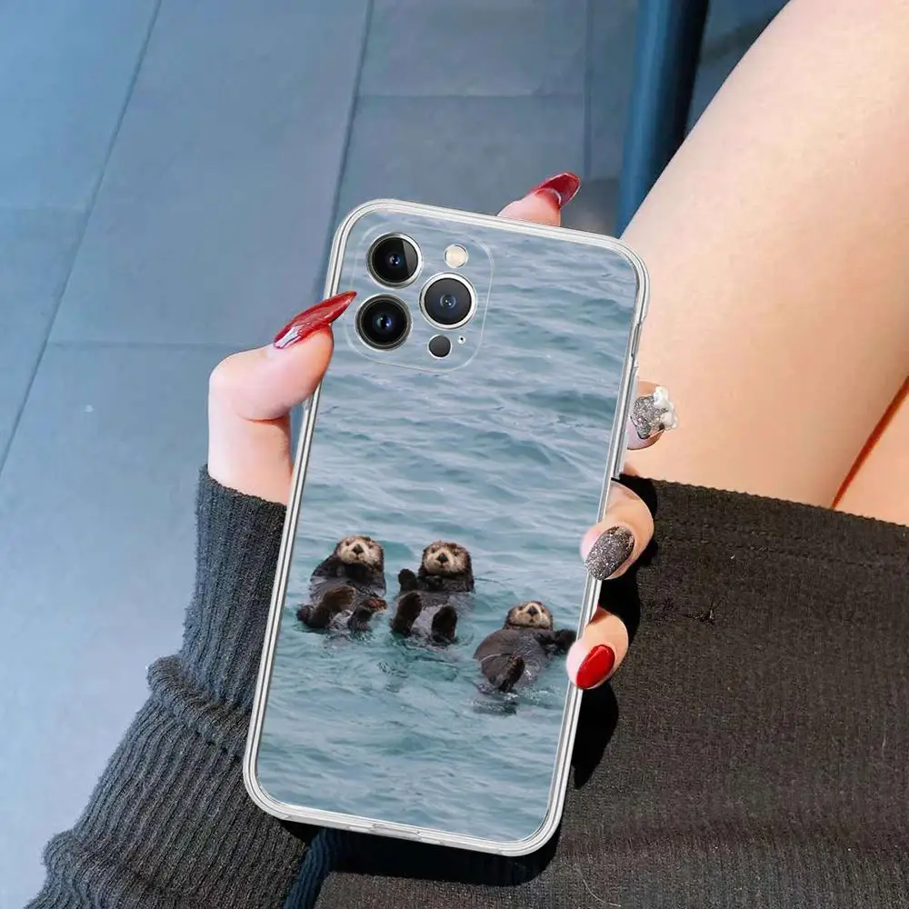 Cute Sea Otters Phone Case Silicone Soft for iphone 15 14 13 12 11 Pro Mini XS MAX 8 7 6 Plus X XS XR Cover