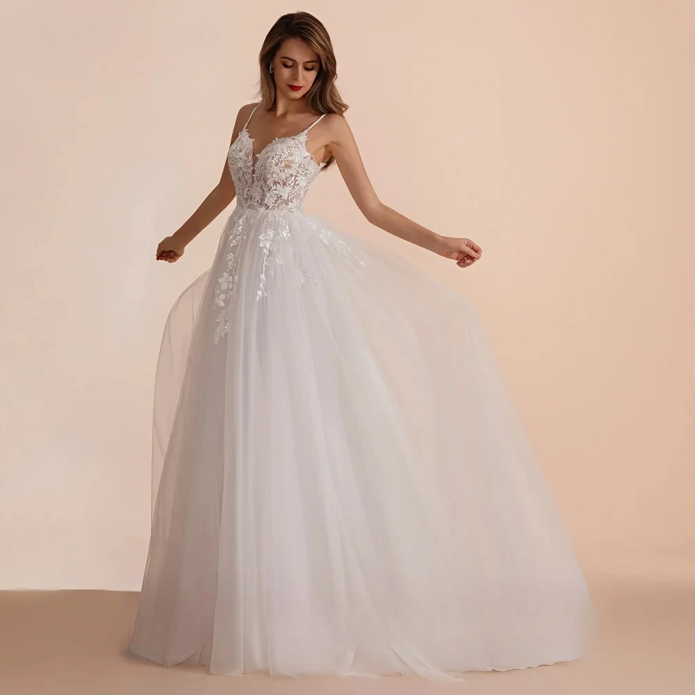 Customized Boho A Line Lace Floor Length 2026 Sexy Garden White Wedding Dress Elegant Bridal Gown For Bride Women New Style