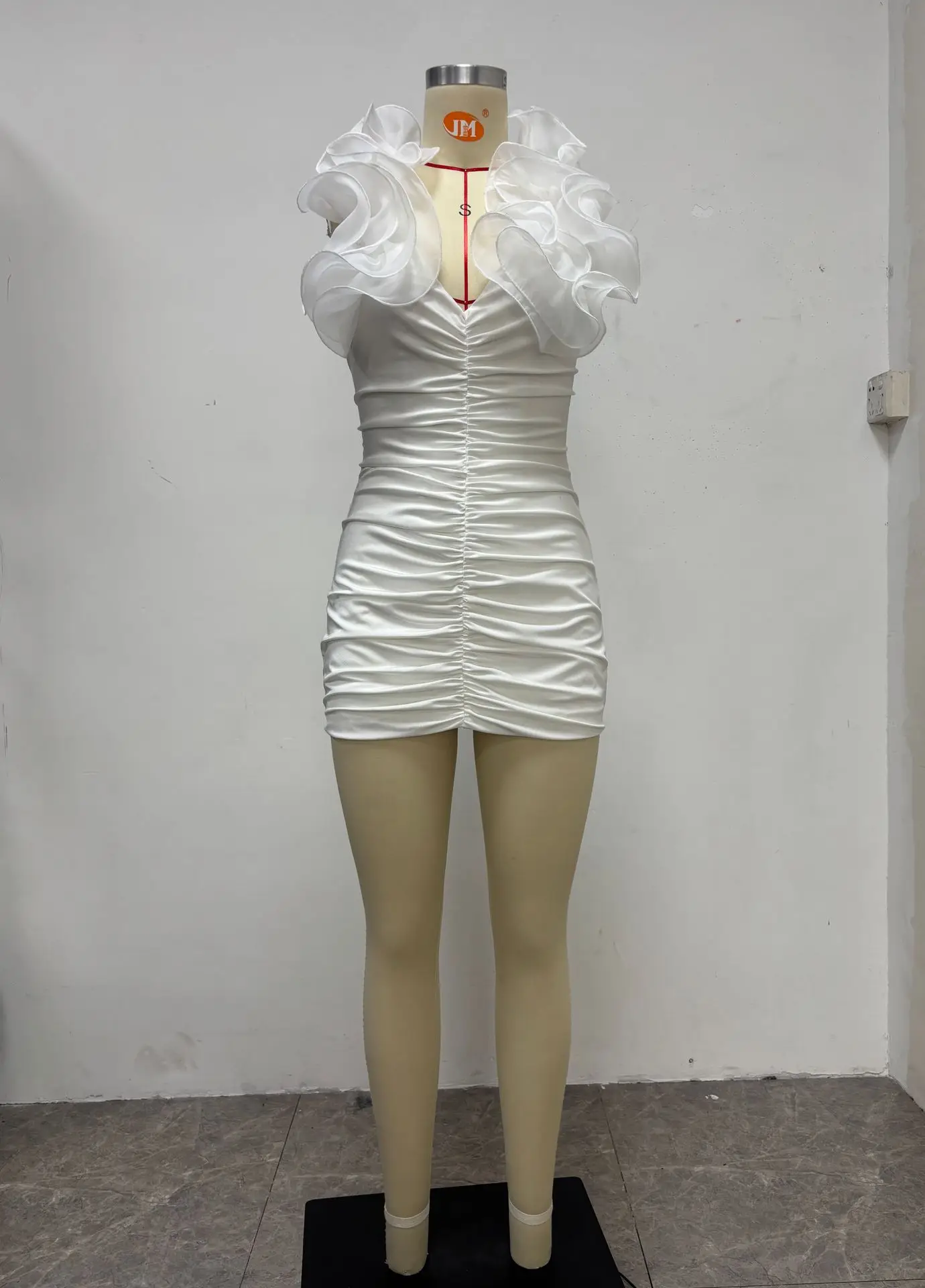 2026 New Deep V Neck Halter Short Dress Off-shoulder Backless High Waist Ruffle Mini Dresses Slim Homecoming Evening Party Gowns