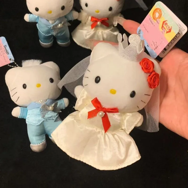 Hello Kitty Wedding Plush Keychain Gift