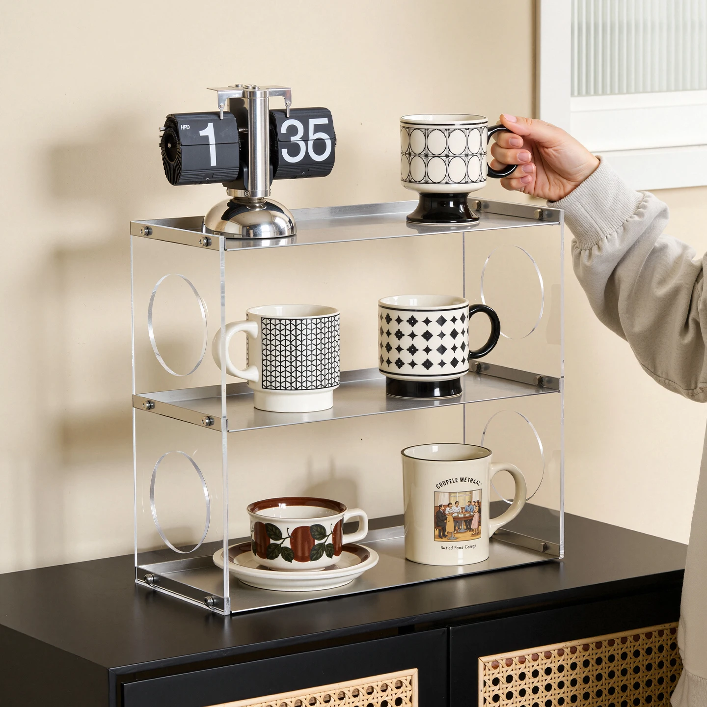 Multi-Purpose Acrylic Jewelry Display Stand, Stainless Steel Storage Rack, Vintage Cup Holder, Used for Displaying Perfumes, Cosmetics, and Kitchen Countertop Organizer