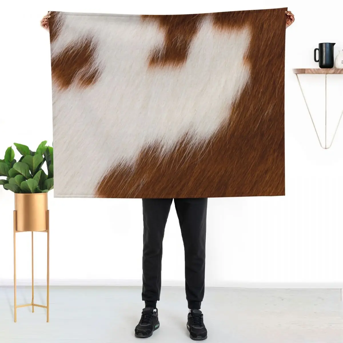 Brown and White Cowhide image Throw Blanket manga Thin Plaid on the sofa Plaid heavy to sleep Blankets For Bed Blankets