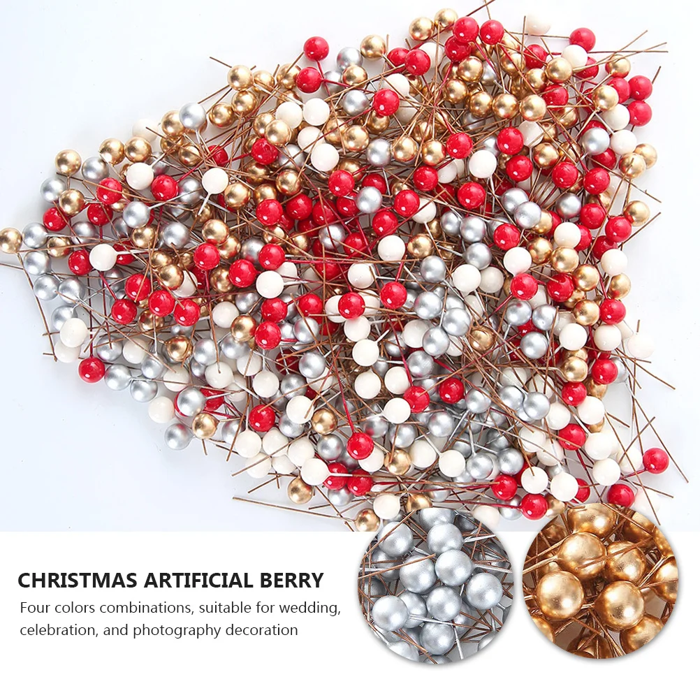 

200Pcs Artificial Berry Decor Wedding DIY Gift Box Xmas Berry Accessories for Christmas Wreath Holiday Decoration